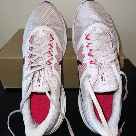 NIKE DOWNSHIFTER WOMEN SIZE 10NEW PINK AND BLACKENED BLUE RUNNING SHOES - Picture 4 of 11